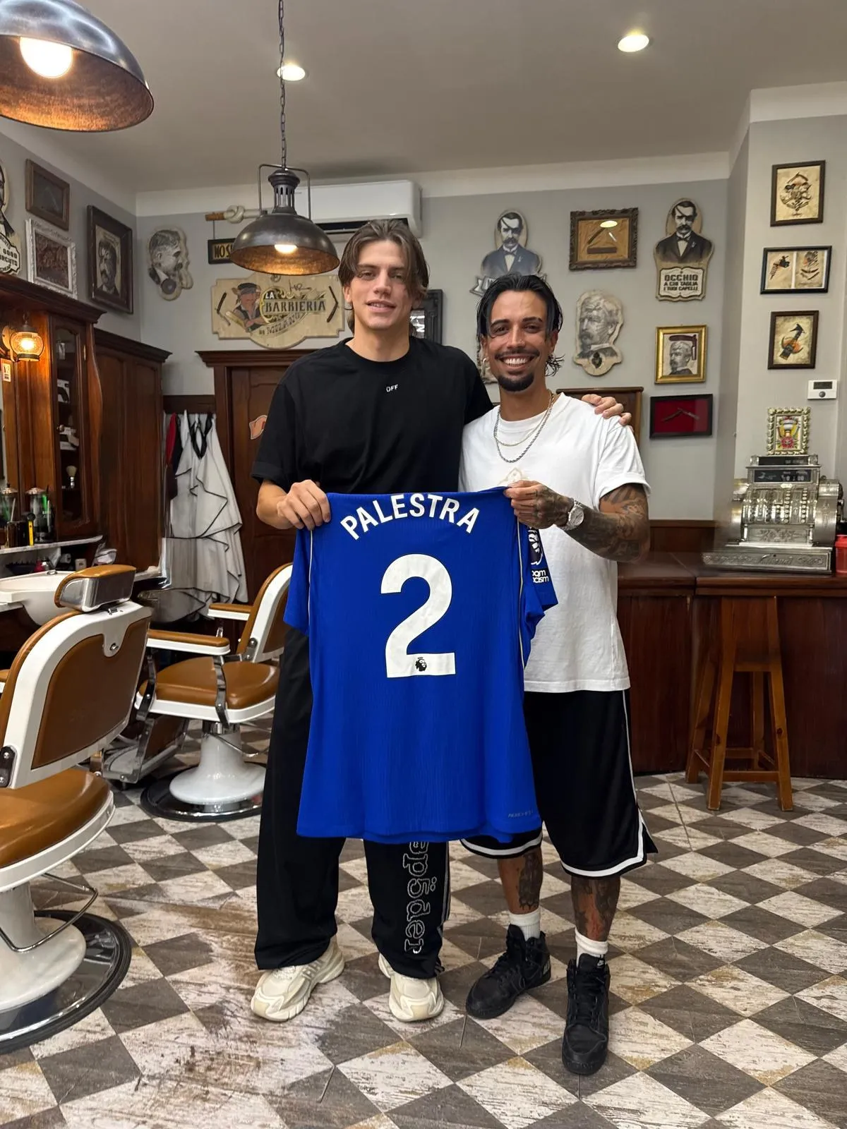 Simone Ranzini con Marco Palestra e la sua maglia numero 2