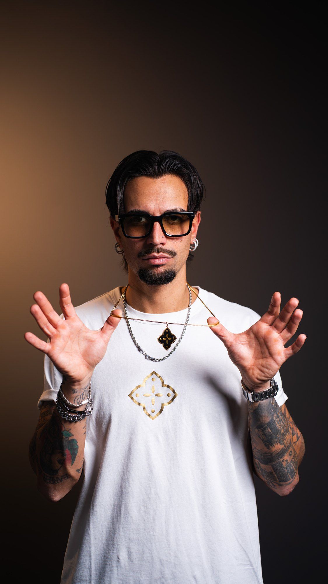 Ritratto di Simone Ranzini in studio